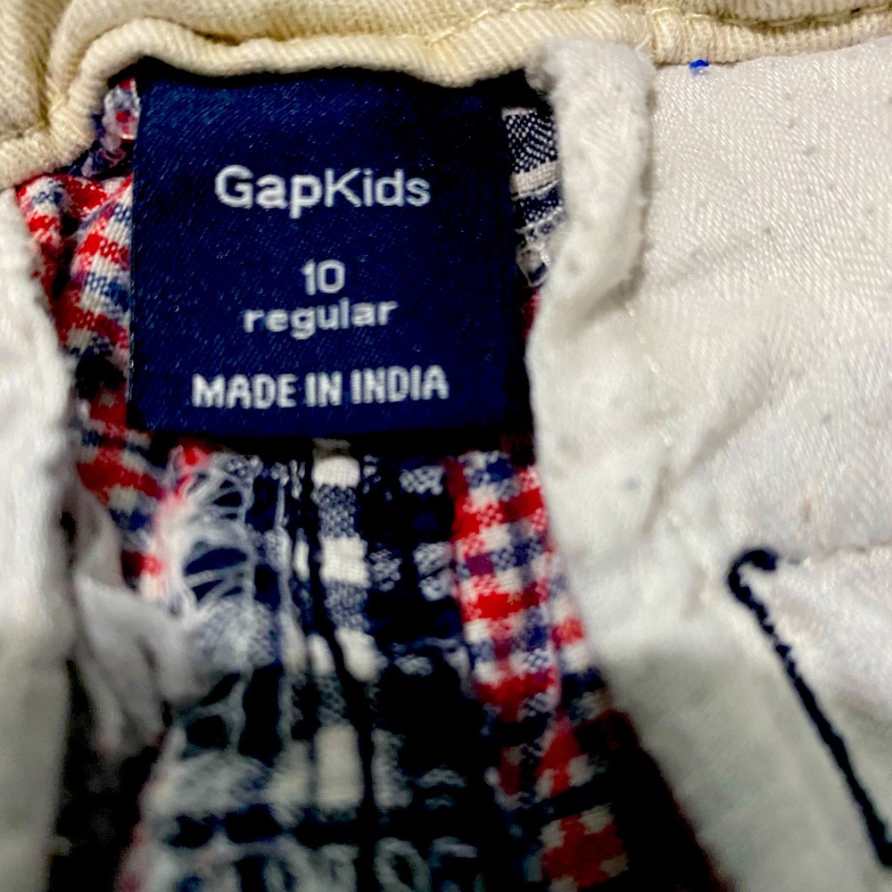 GAPKIDS Short used Size 10 Regular